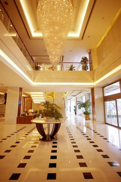 Ramada Beijing North Hotel Changping Exterior photo
