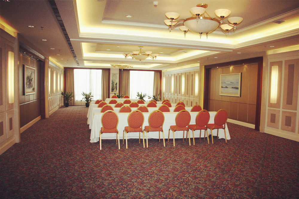 Ramada Beijing North Hotel Changping Exterior photo