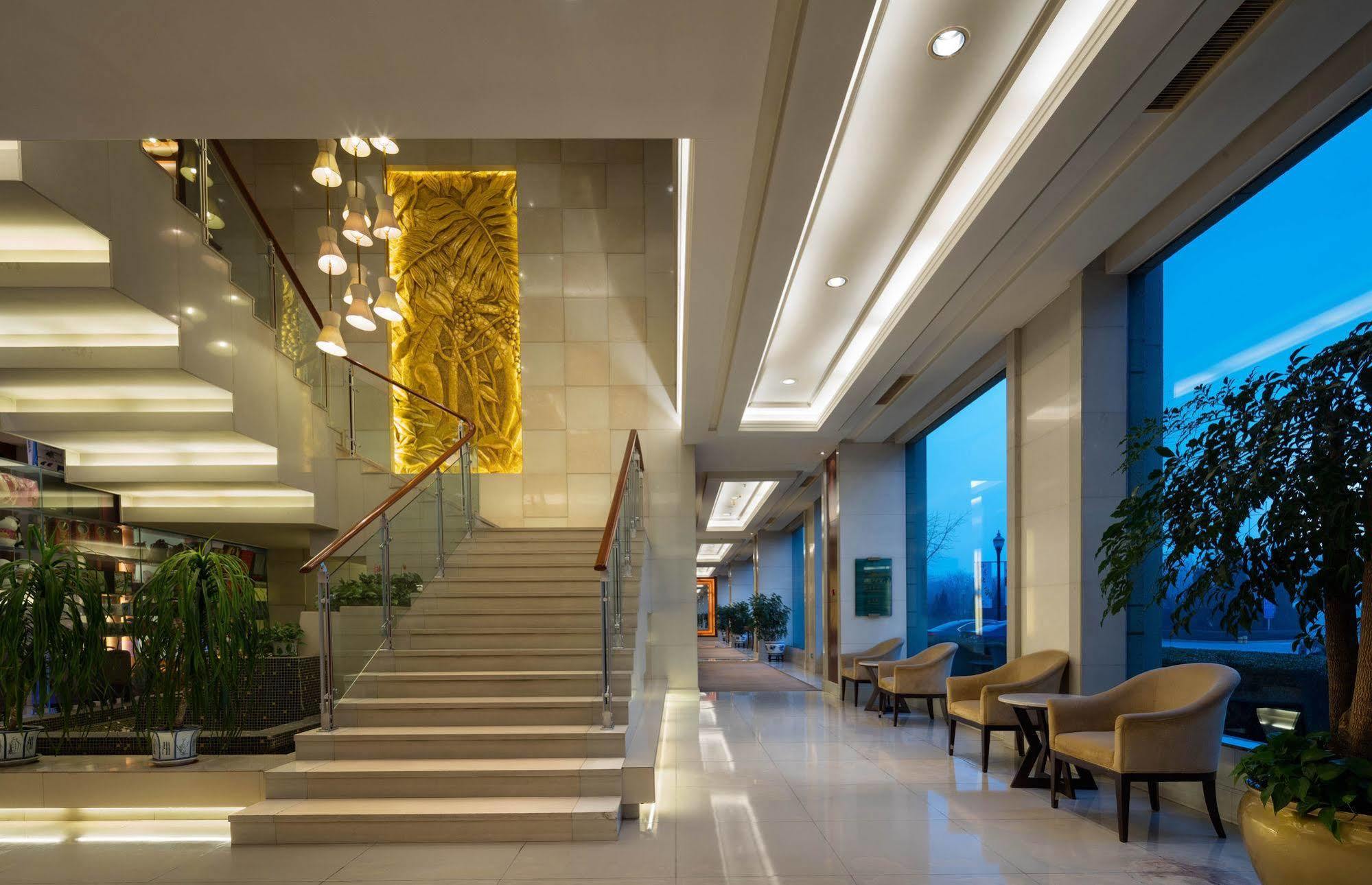 Ramada Beijing North Hotel Changping Exterior photo